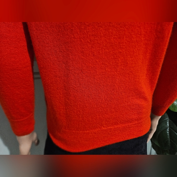 J.Crew Italian-Spun Cashmere Tie-Neck Sweater — Classic Red. Size Medium - Picture 14 of 16